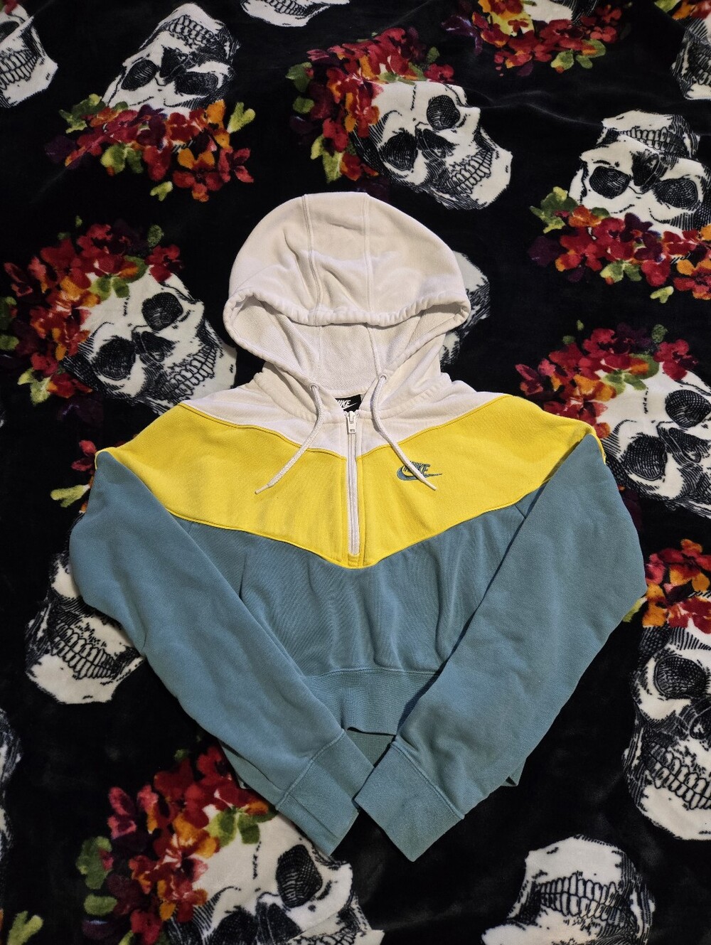 Nike White/Yellow/Teal Colorblock Hooded Half-Zip Sweater